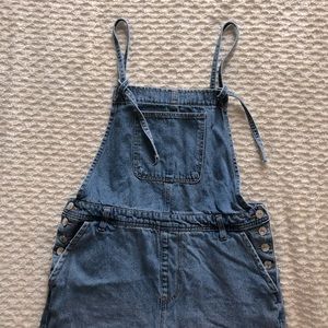 Forever 21 Denim Overalls Size 29